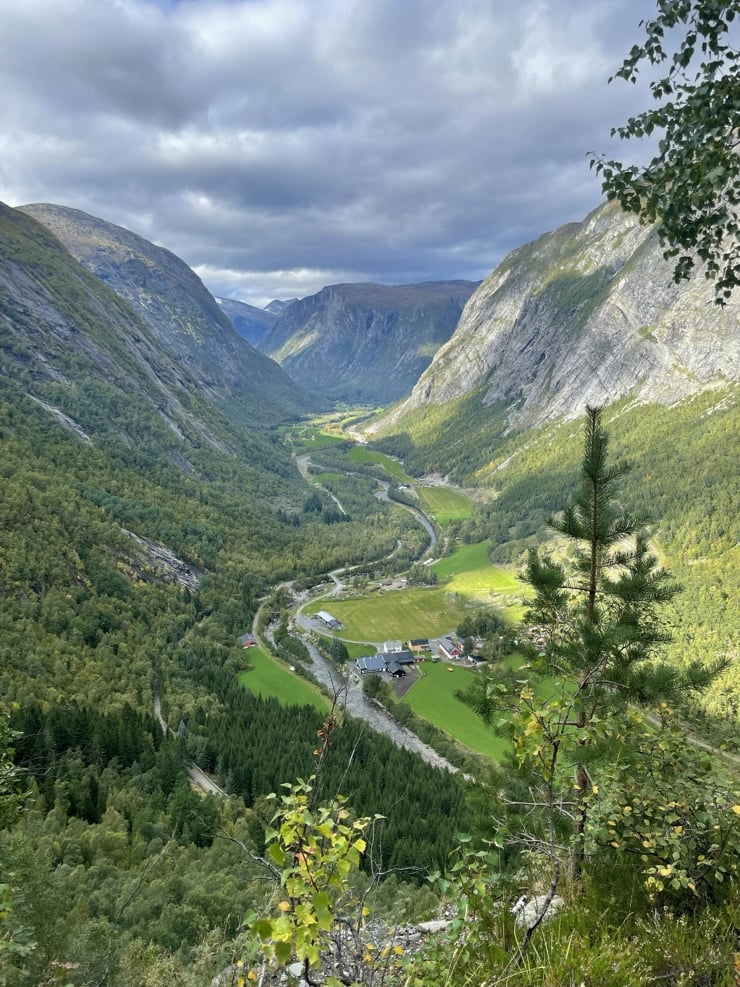 Utsyn over Eikesdal i Molde kommune. Foto: Statsforvaltaren i Møre og Romsdal