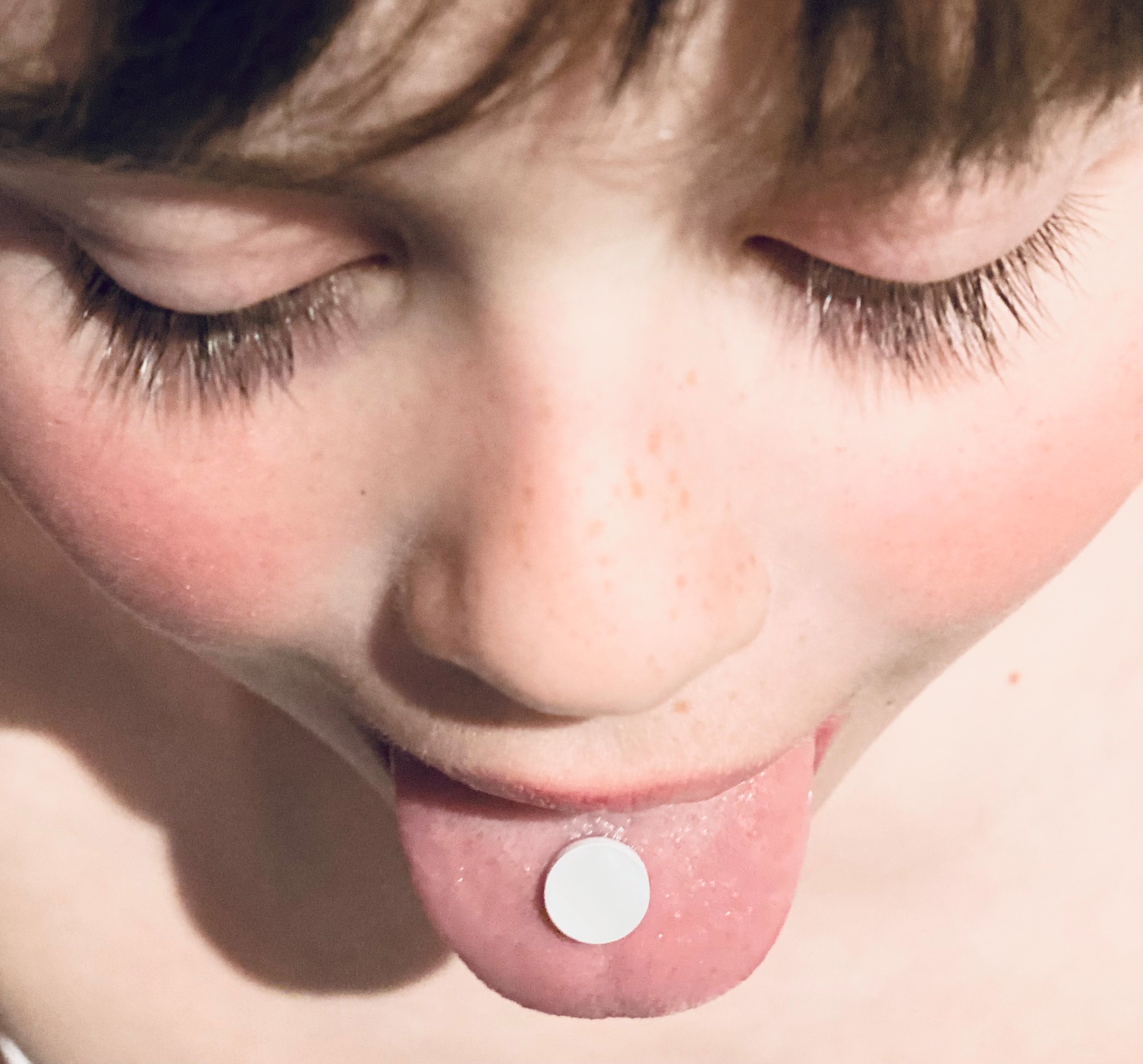 Helsedirektoratet har bedt kommunene ha en generell beredskap på plass for utdeling av jod-tabletter til de under 20 år i skoler og barnehager. (Foto: Marie Lillejordet) Helsedirektoratet har bedt kommunene ha en generell beredskap på plass for utdeling av jod-tabletter til de under 20 år i skoler og barnehager. (Foto: Marie Lillejordet)