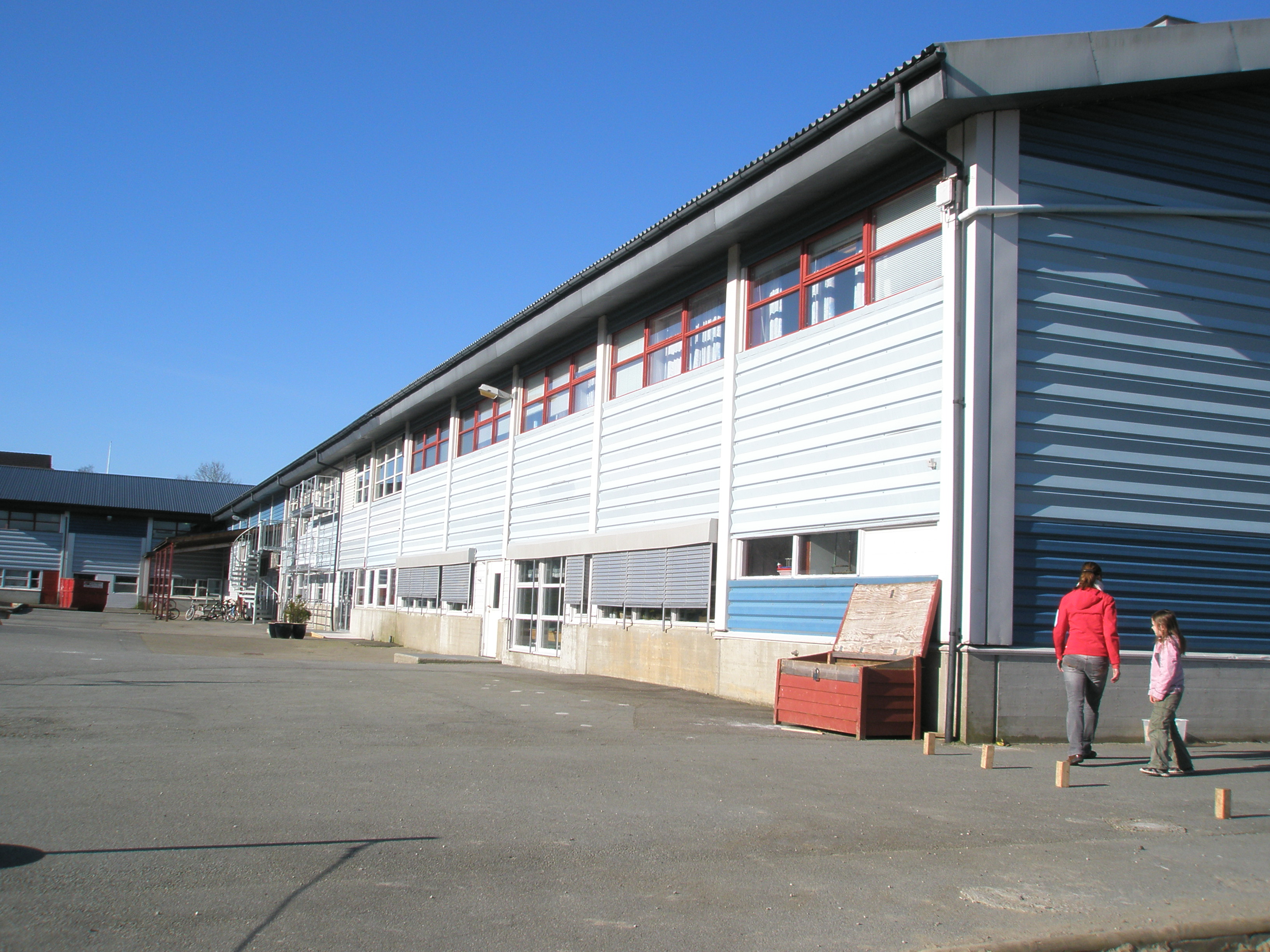 Alle barn har rett til å gå på den skolen som ligg geografisk nærast heimen. (Foto: SFRO) Alle barn har rett til å gå på den skolen som ligg geografisk nærast heimen. (Foto: SFRO)