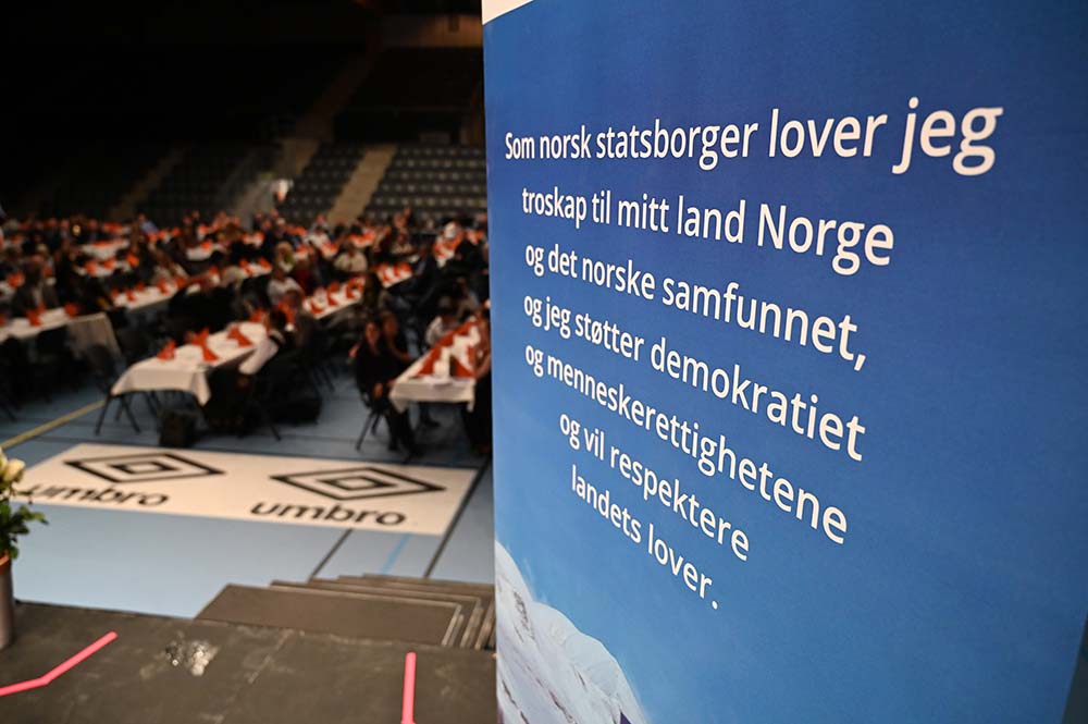 Foto: Kristina Skamsar/Statsforvalteren i Innlandet. Bilde fra sal under statsborgerseremoni