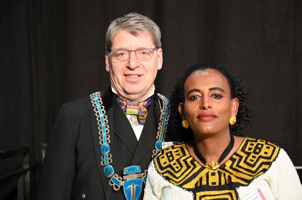 Foto: Kristina Skamsar. Ordfører med statsborger