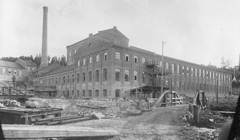 Toten Cellulose, ca. 1910 Foto: Mjøsmuseet, ukjent fotograf. Toten Cellulose, ca. 1910