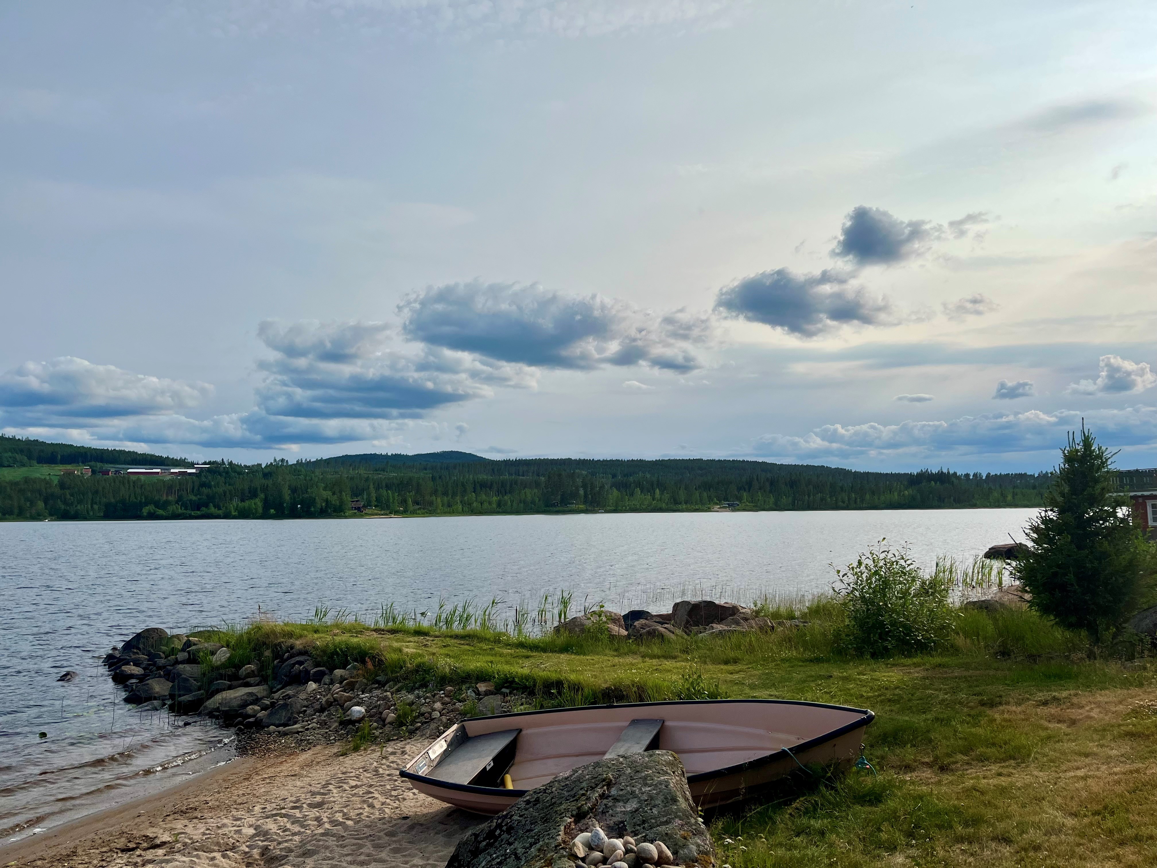 Vermundsjøen. Foto: Sigrid Hårstad Pålsrud